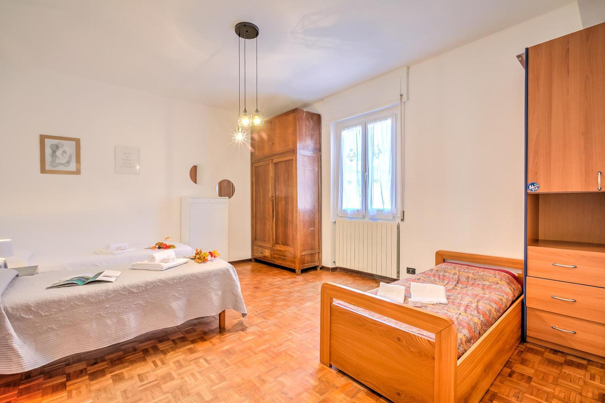 Omegna Lakeside - Happy Rentals エクステリア 写真