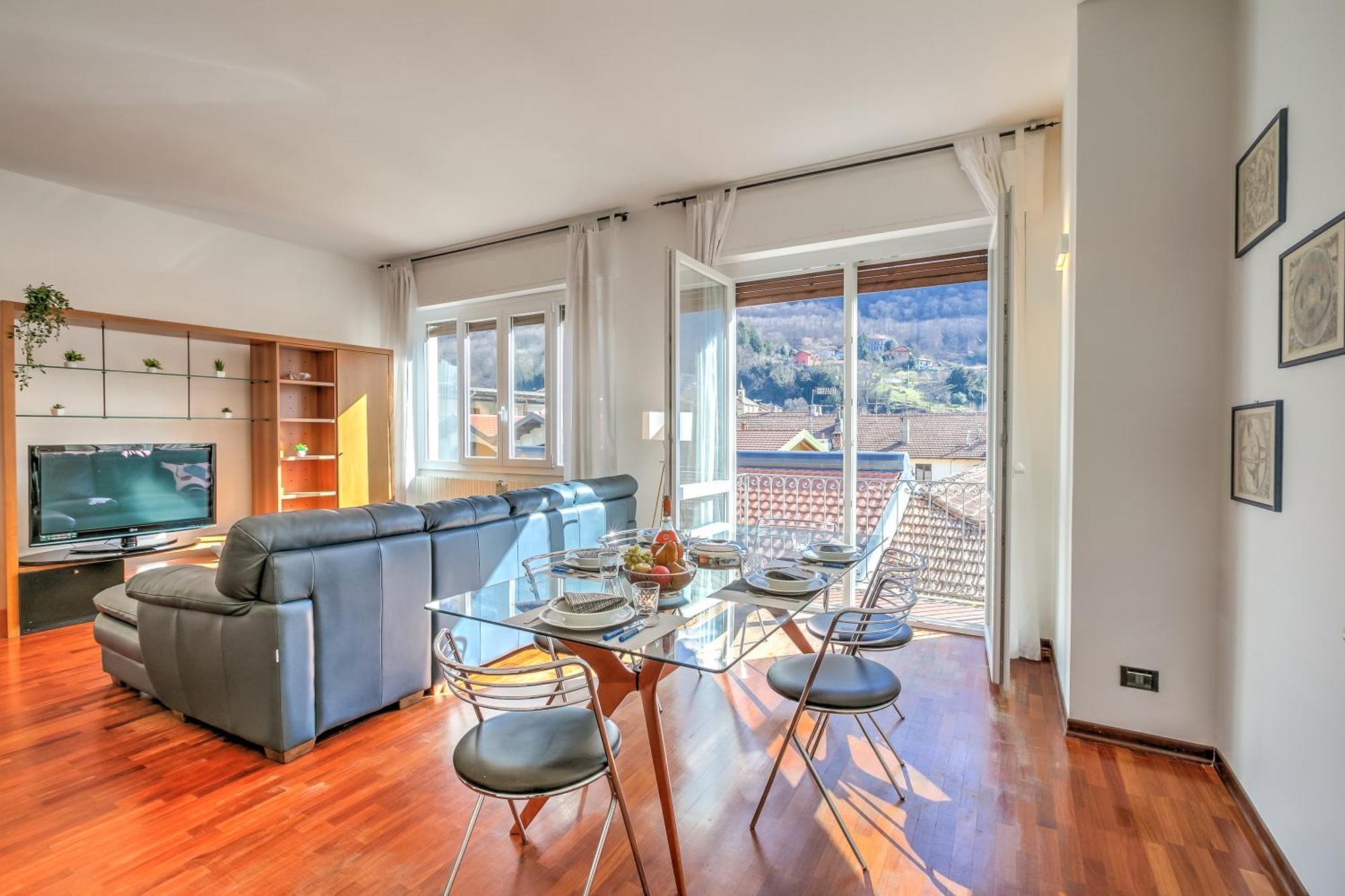 Omegna Lakeside - Happy Rentals エクステリア 写真