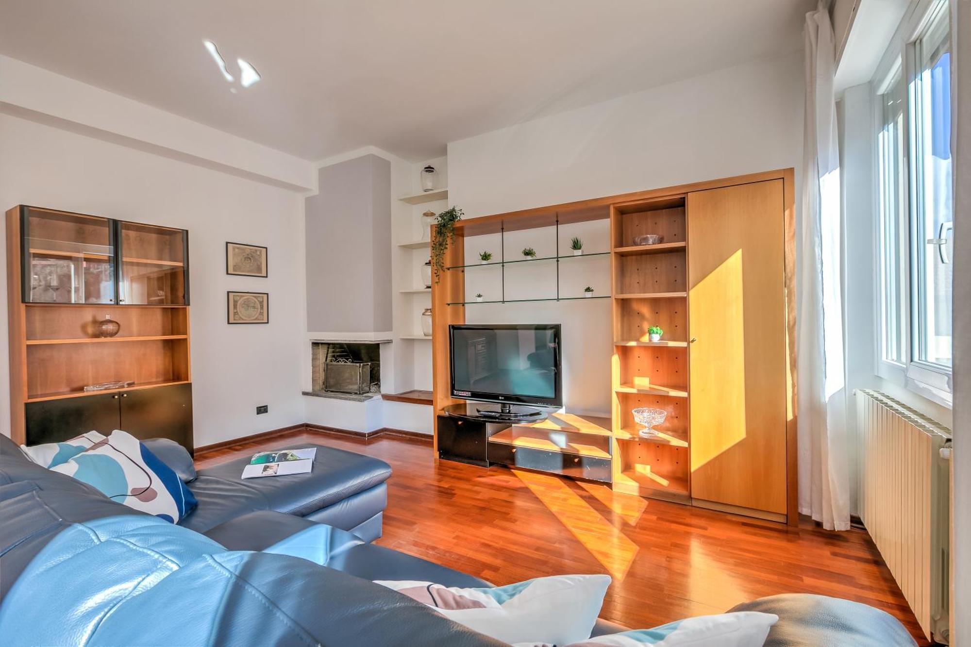 Omegna Lakeside - Happy Rentals エクステリア 写真